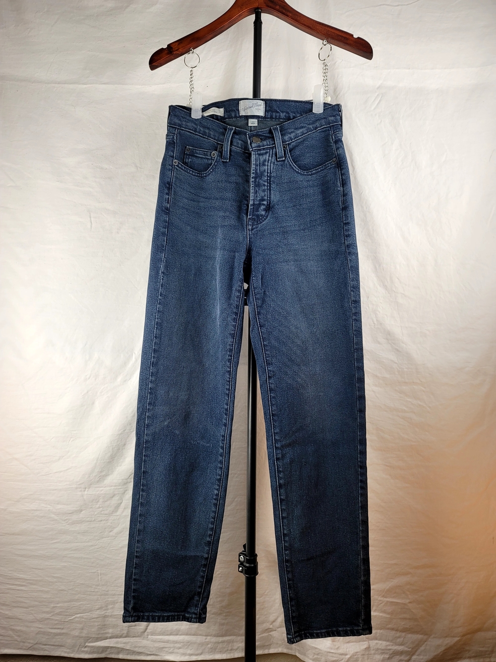 Universal Thread Mid Rise 80s Slim Jeans Dark Wash Denim Size 4 Stretch